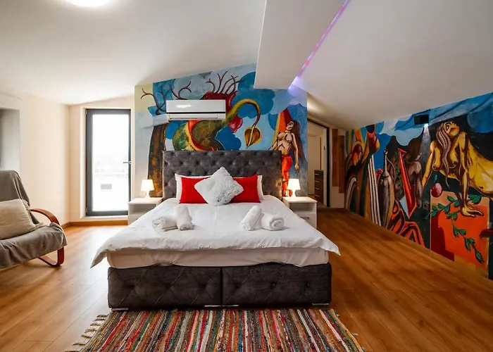 Artistic Loft With Amazing View, Mrenicov
