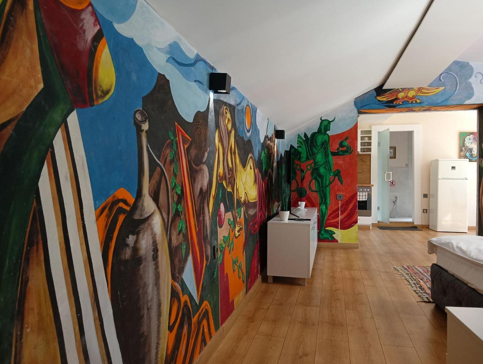 Artistic Loft With Amazing View, Mrenicov Filibe