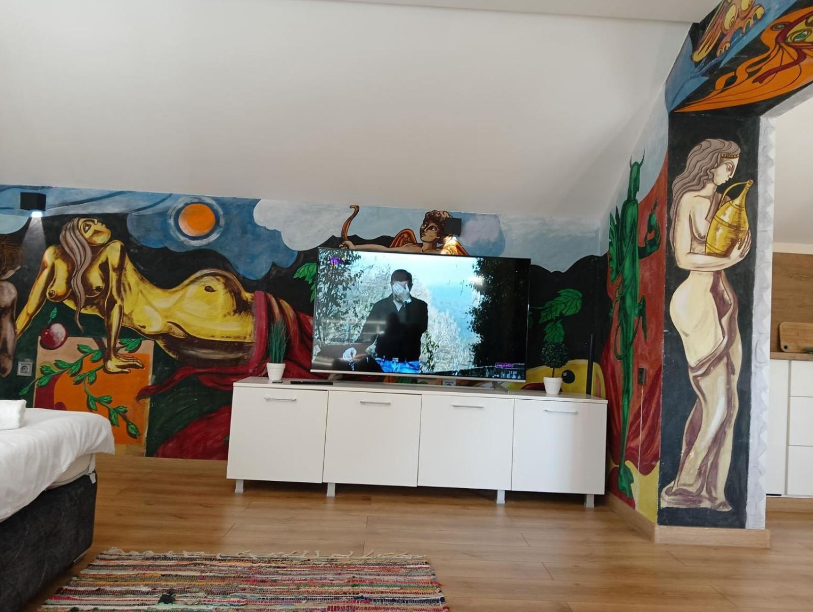 Artistic Loft With Amazing View, Mrenicov * Пловдив