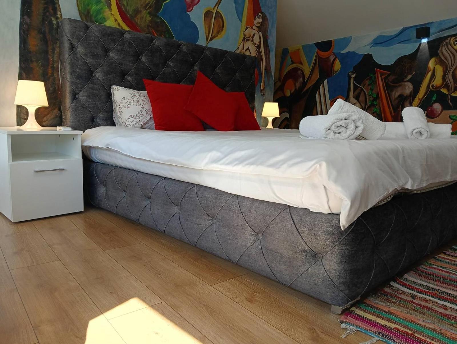 Artistic Loft With Amazing View, Mrenicov * Filibe